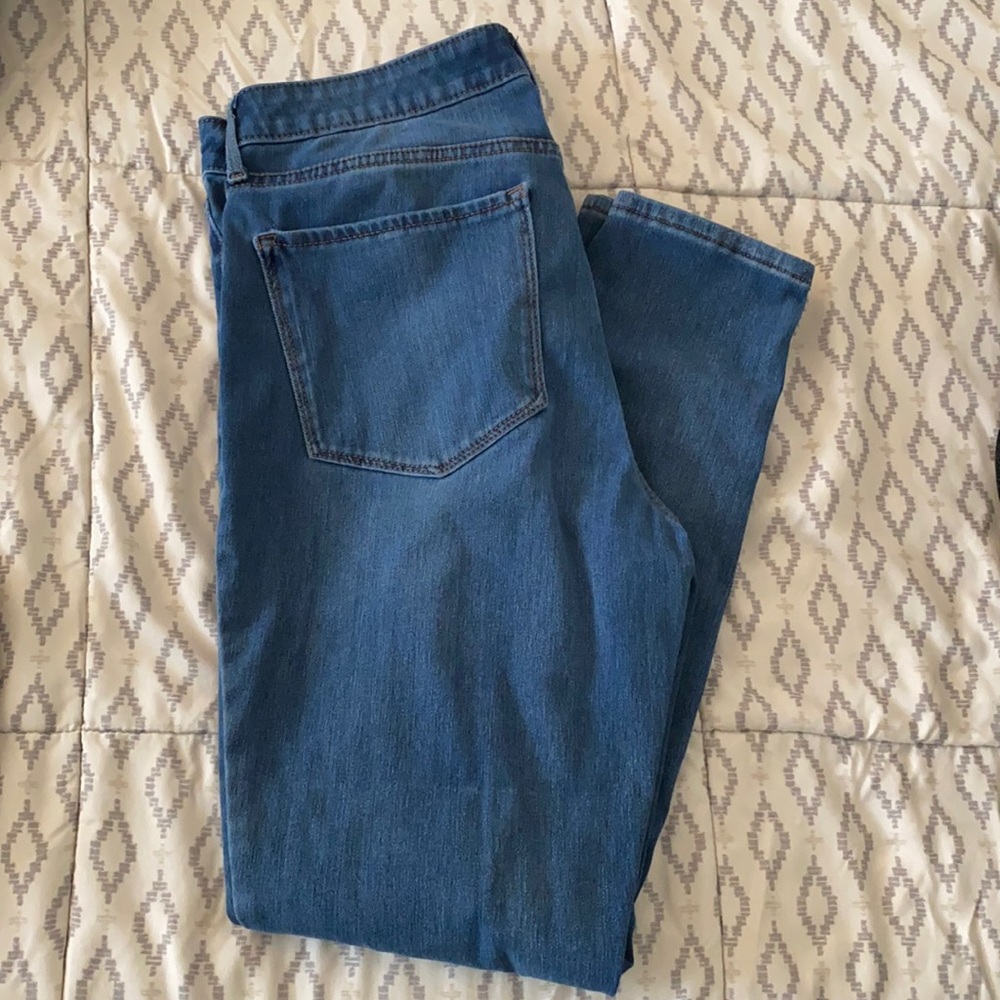 Old Navy Super Skinny Rockstar Jeans